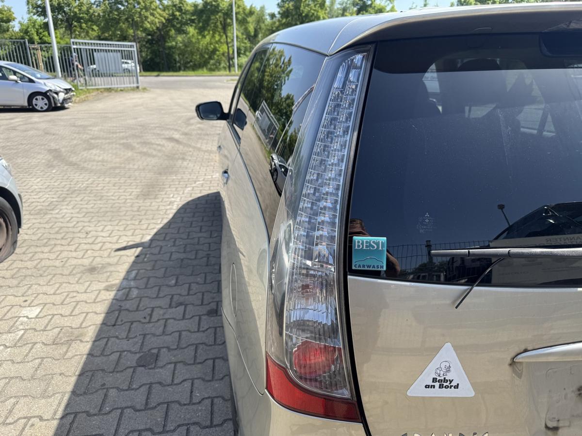 Mitsubishi Grandis original R&uuml;cklicht R&uuml;ckleuchte Schlussleuchte links Bj.2007